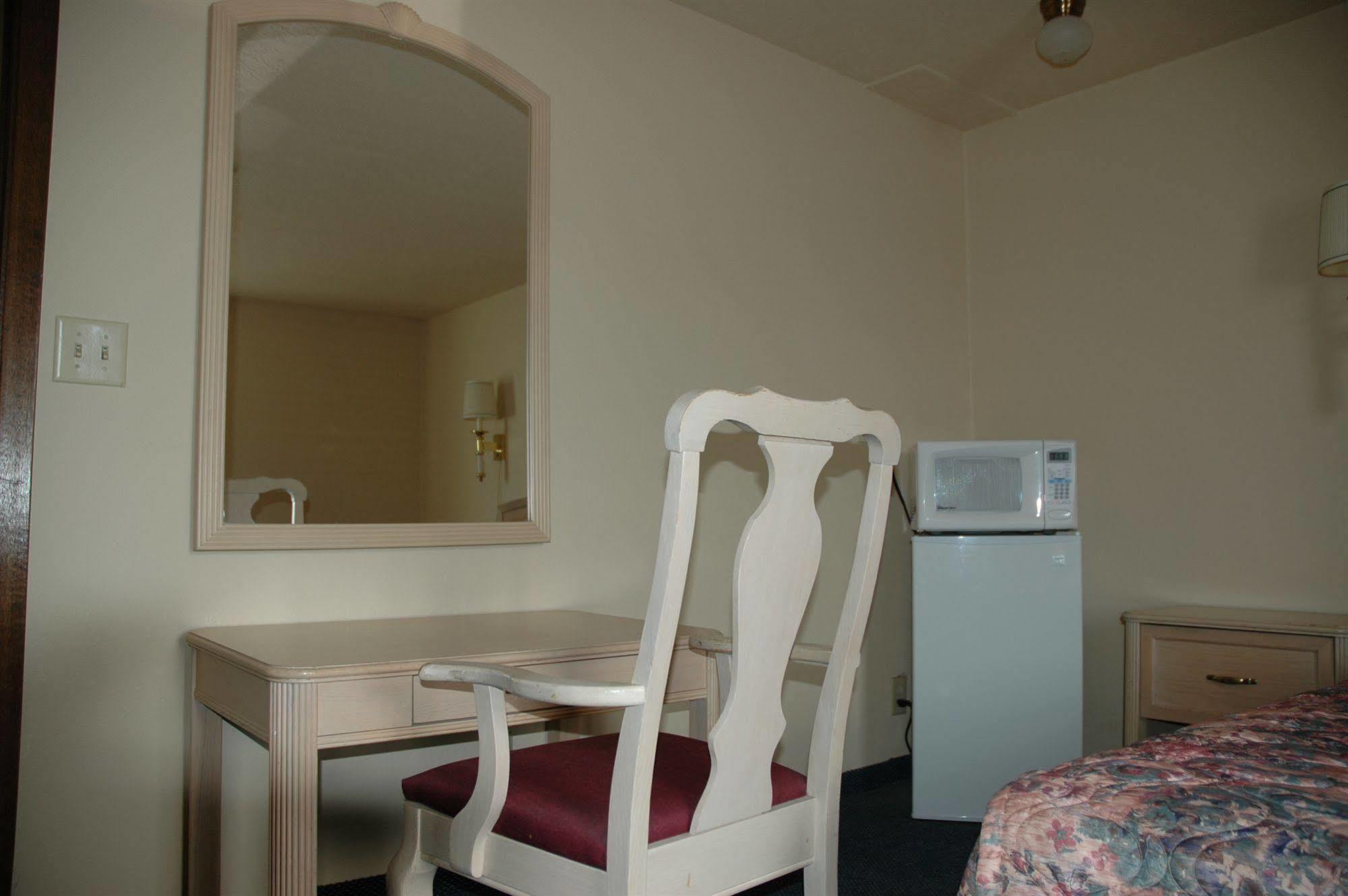 Budget Motel Delta Екстериор снимка