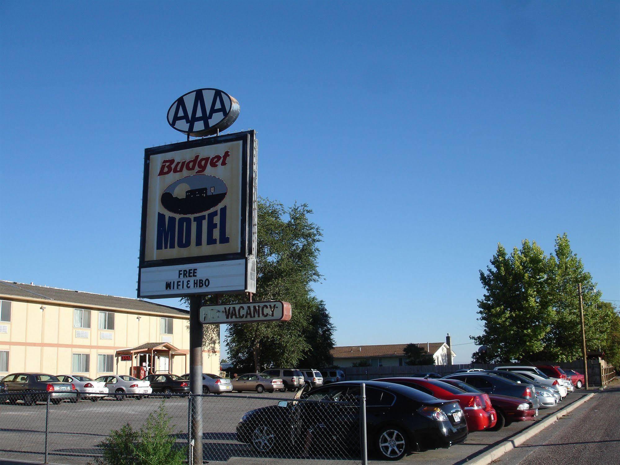 Budget Motel Delta Екстериор снимка