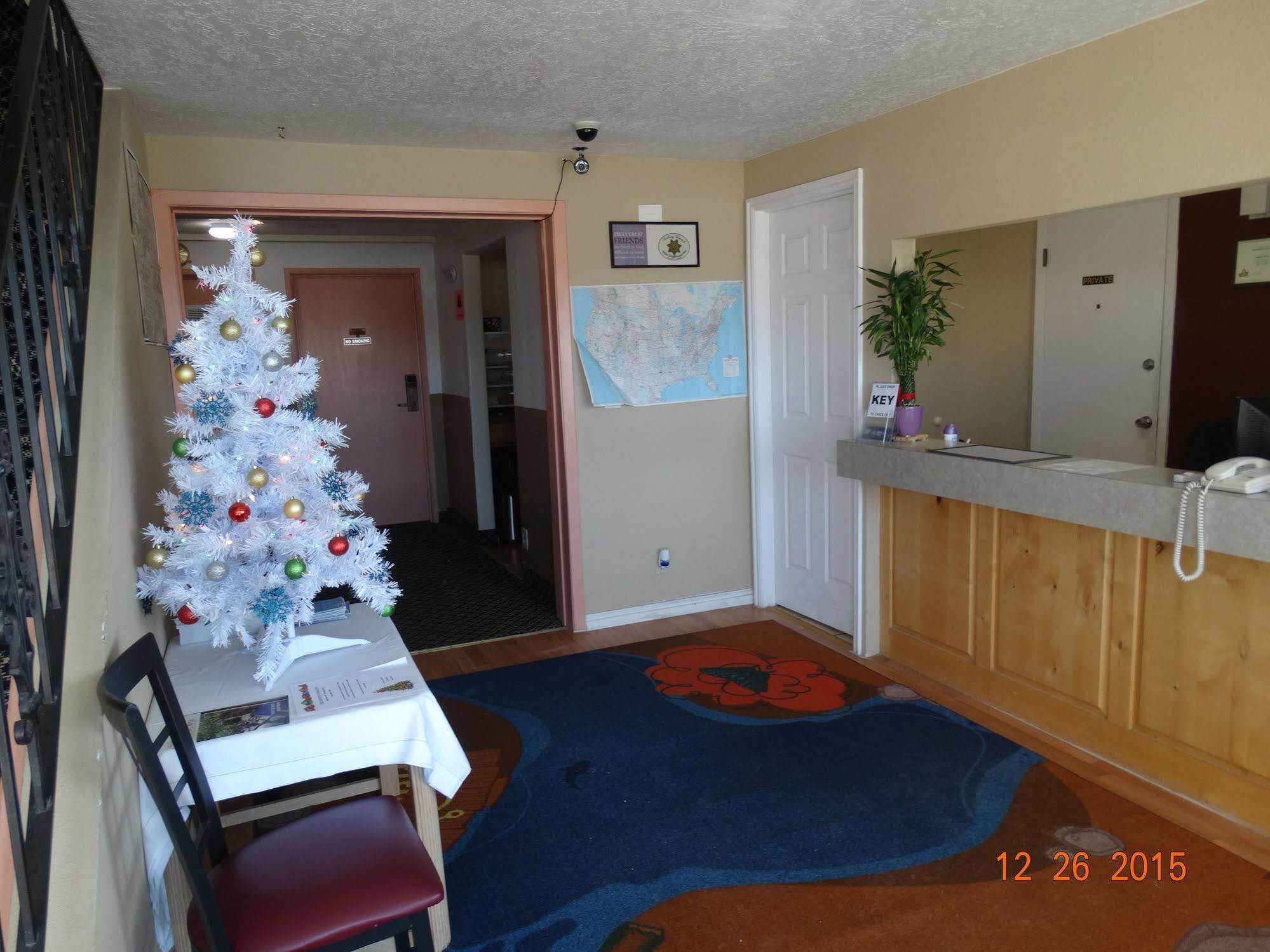 Budget Motel Delta Екстериор снимка