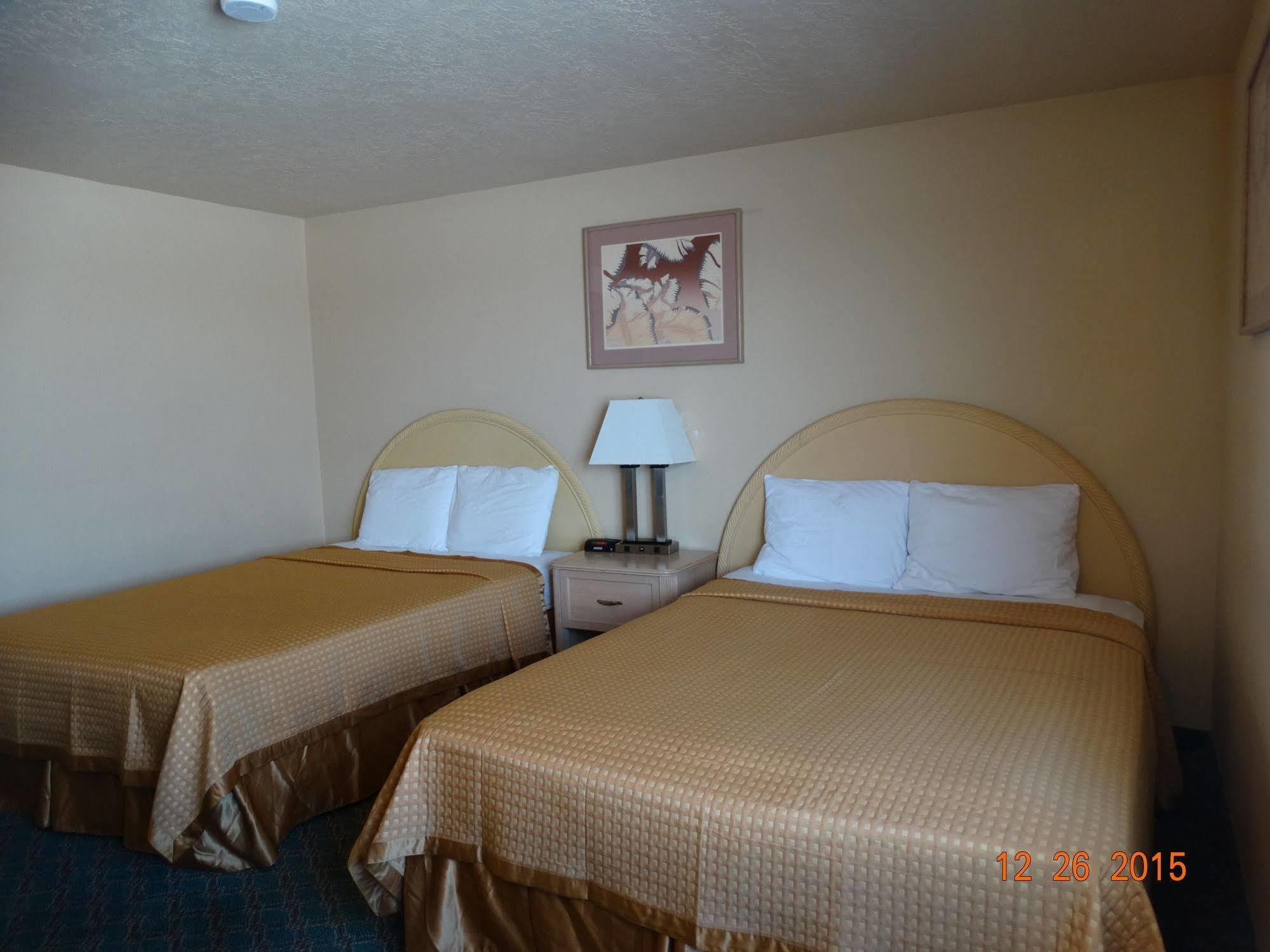 Budget Motel Delta Екстериор снимка